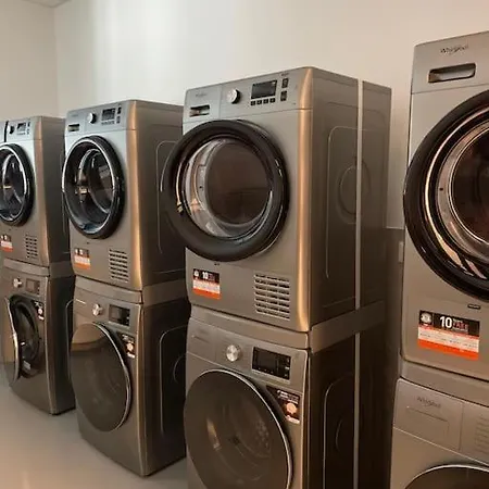 Διαμέρισμα Small Cozy Apartment, Coffee And Parking Free